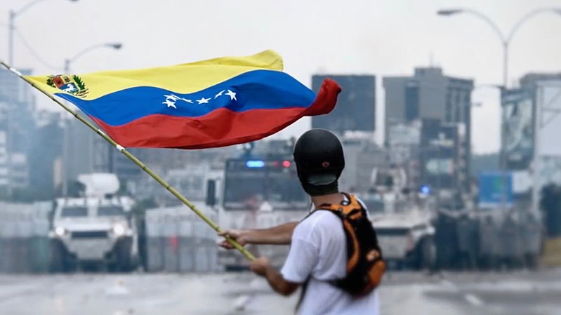 Verrassende winst voor Maduro in Venezuela maakt oplossing crisis niet eenvoudiger